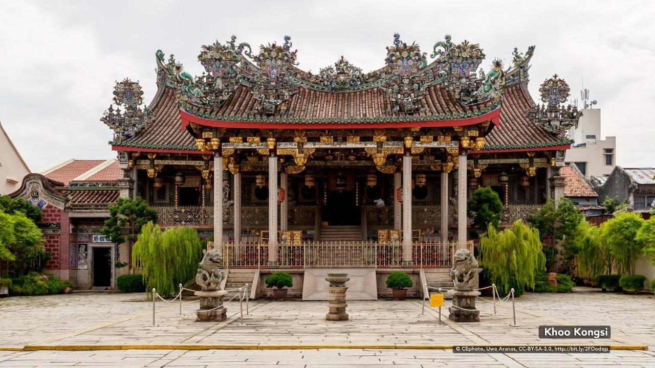 Zen Rooms Eden Parade Танджунг Бунга Екстериор снимка